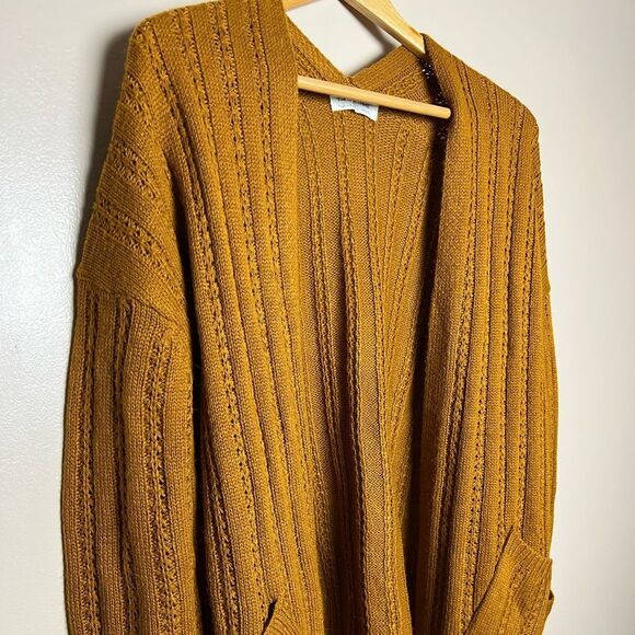 CLEARANCE! Brown Full Circle Trends Open Front Sweater Size M EUC - Picture 3 of 6